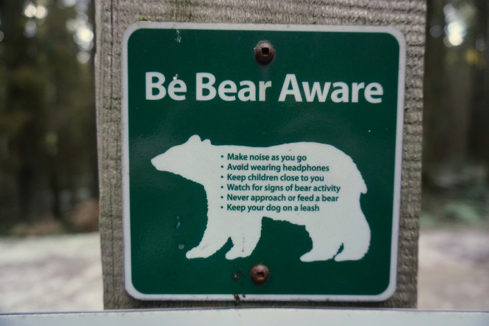 Picture of a sign listing bear precautions